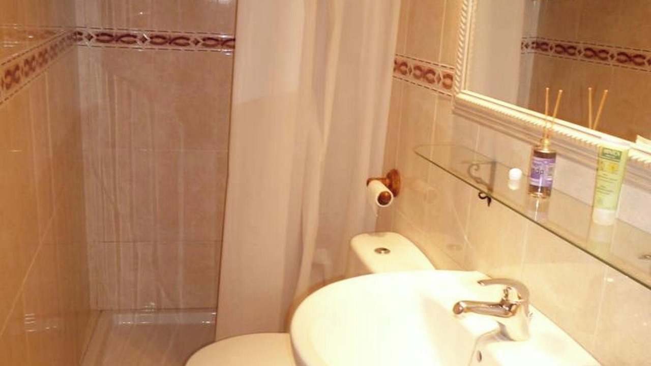 Photo of Bathroom in Ores