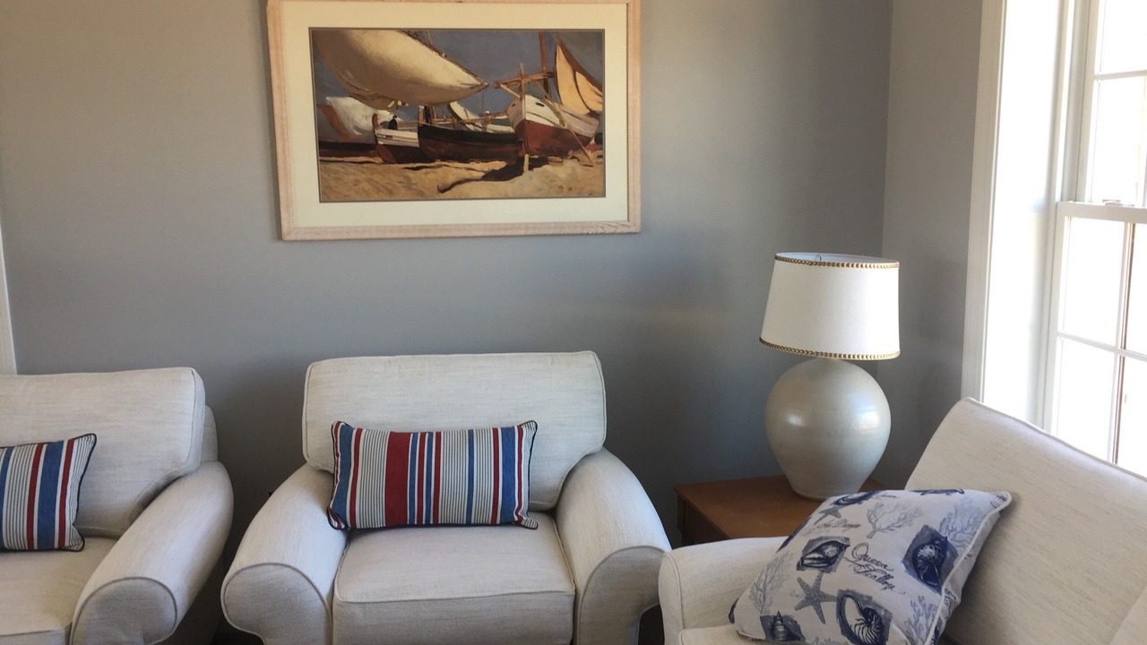 Photo of Others in Tom Nevers