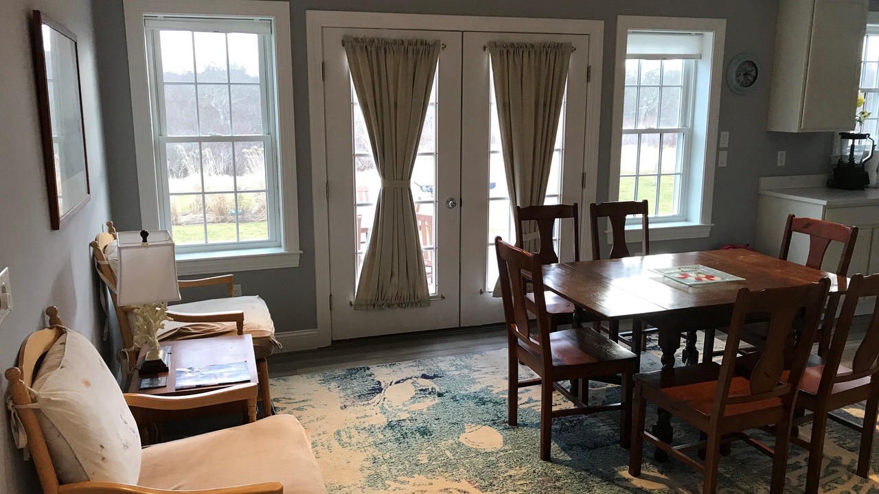 Photo of Others in Tom Nevers