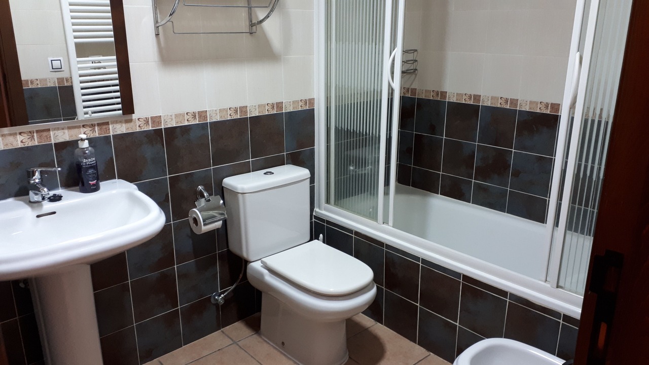 Photo of Bathroom in Orihuela del Tremedal
