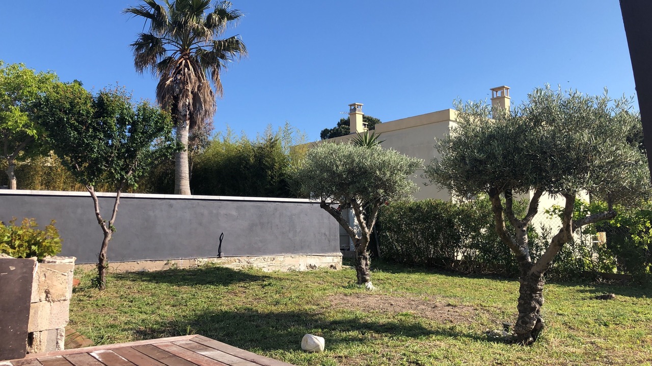 Photo of Outdoor in Les Borels