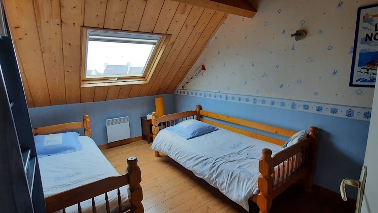 Photo of Bedroom in Lampaul-Plouarzel