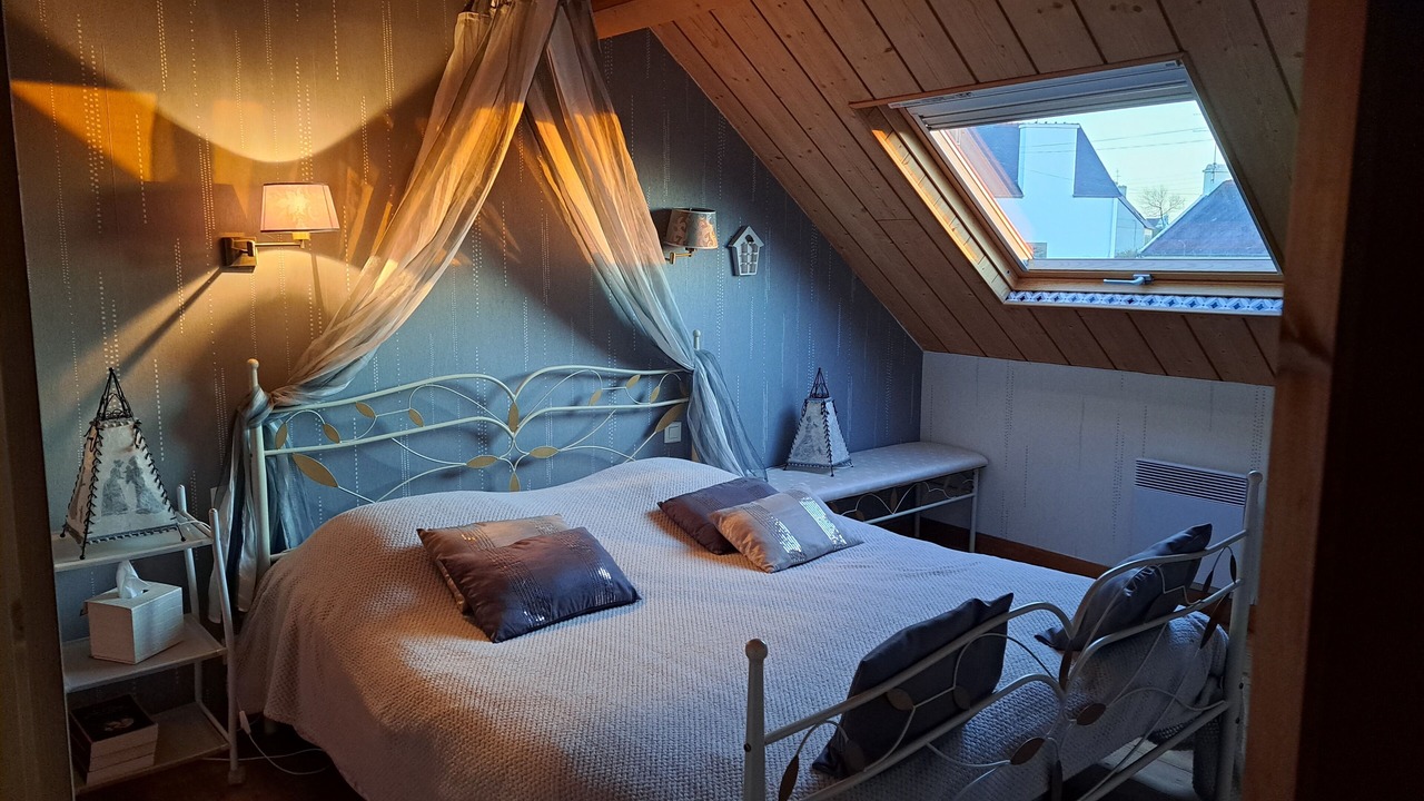 Photo of Bedroom in Lampaul-Plouarzel