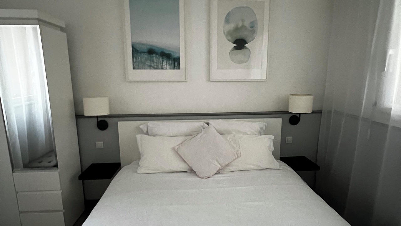 Photo of Bedroom in Saint-Lambert