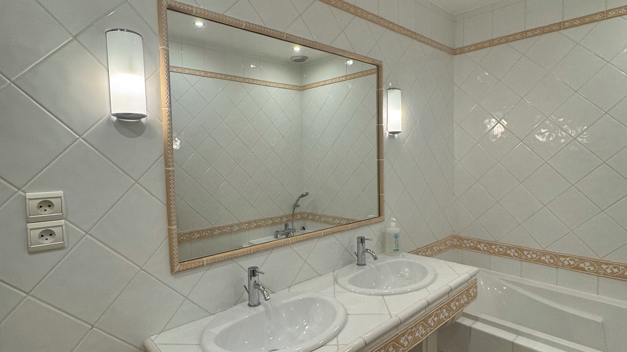 Photo of Bathroom in Aix-en-Provence