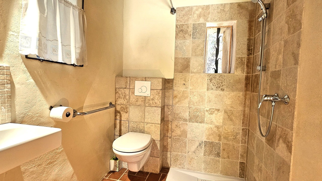 Photo of Bathroom in Goudargues