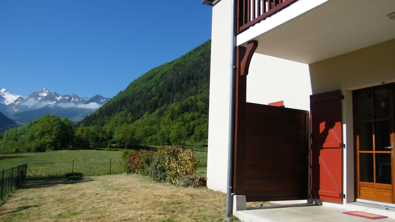Photo of Outdoor in Guchen