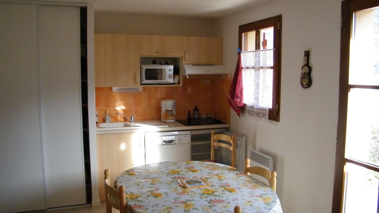 Photo of Kitchen in Guchen