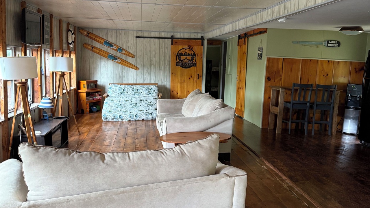 Photo of Livingroom in Day