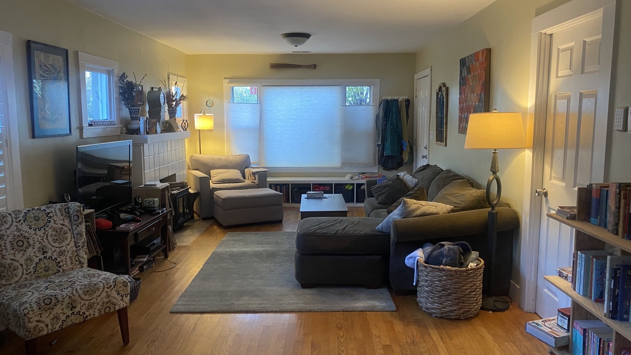 Photo of Livingroom in South Berkeley