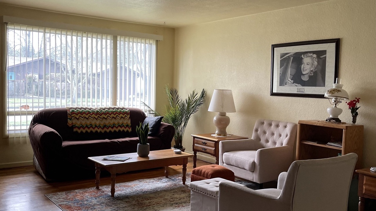 Photo of Livingroom in Friendly