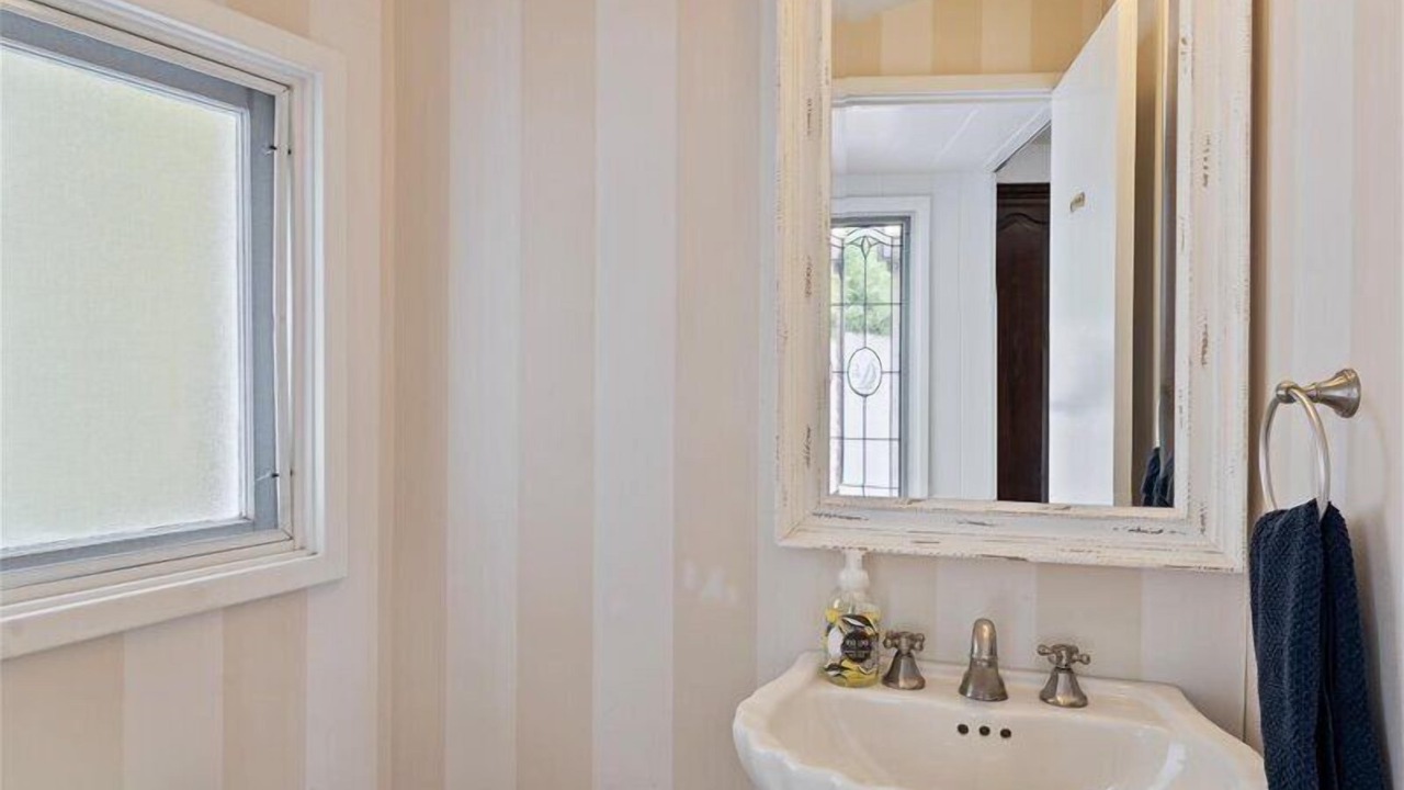 Photo of Bathroom in Balboa Island