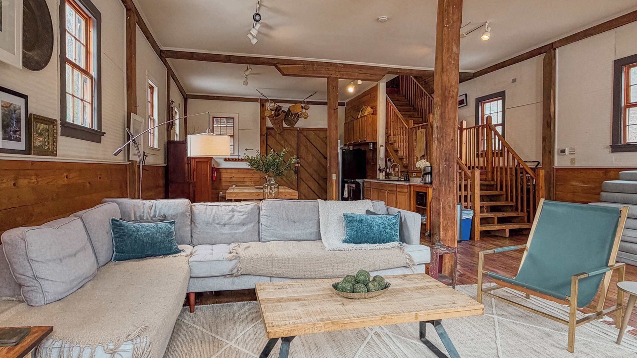 Photo of Livingroom in Westfield
