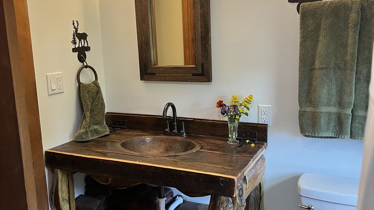 Photo of Bathroom in Iowa Falls