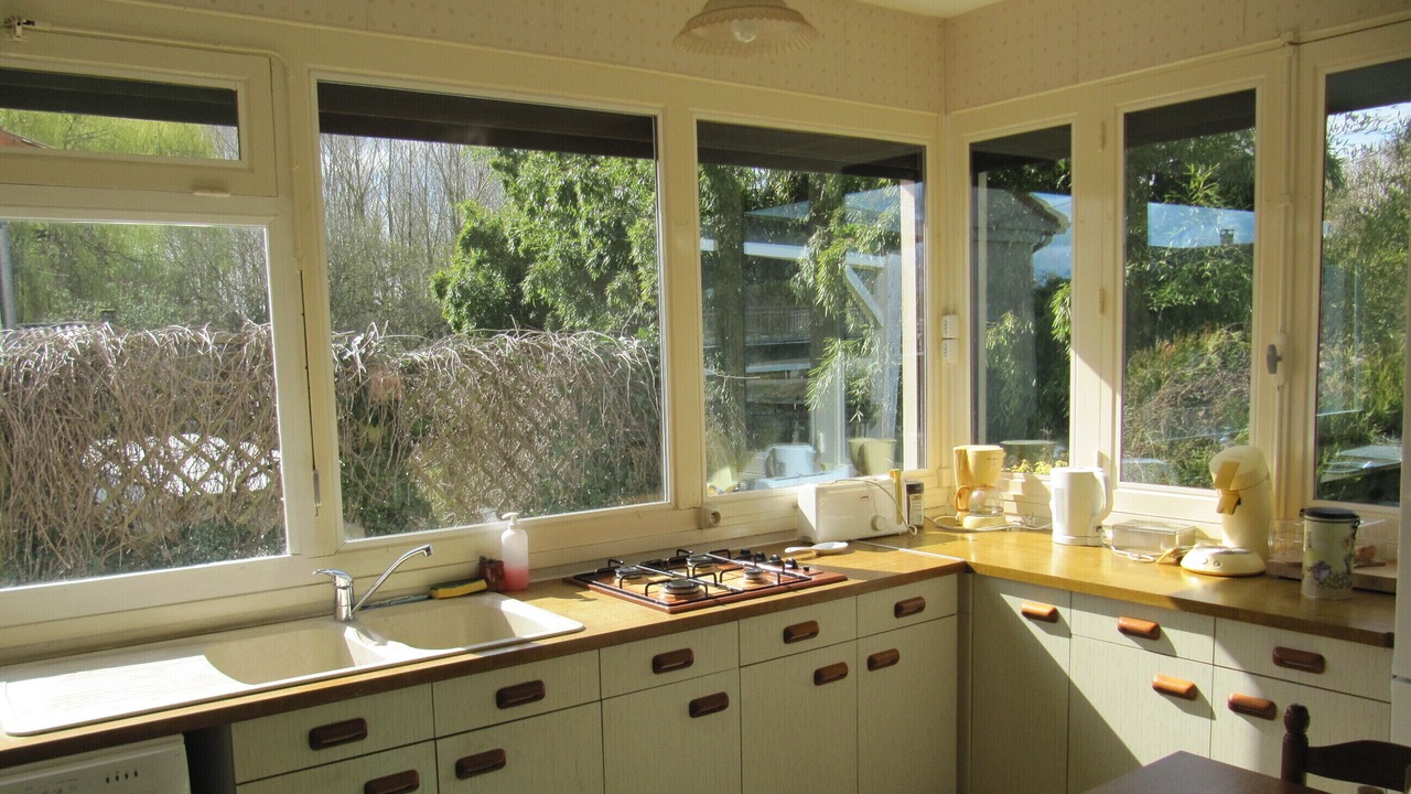 Photo of Kitchen in Saint-Martin-de-Sanzay