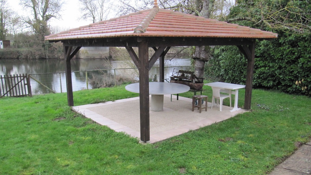 Photo of Outdoor in Saint-Martin-de-Sanzay
