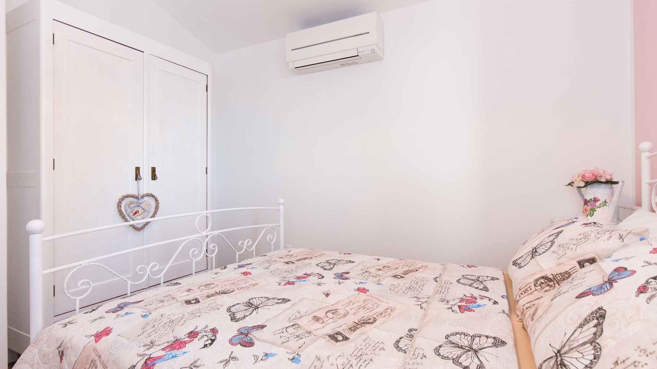 Photo of Bedroom in Punat
