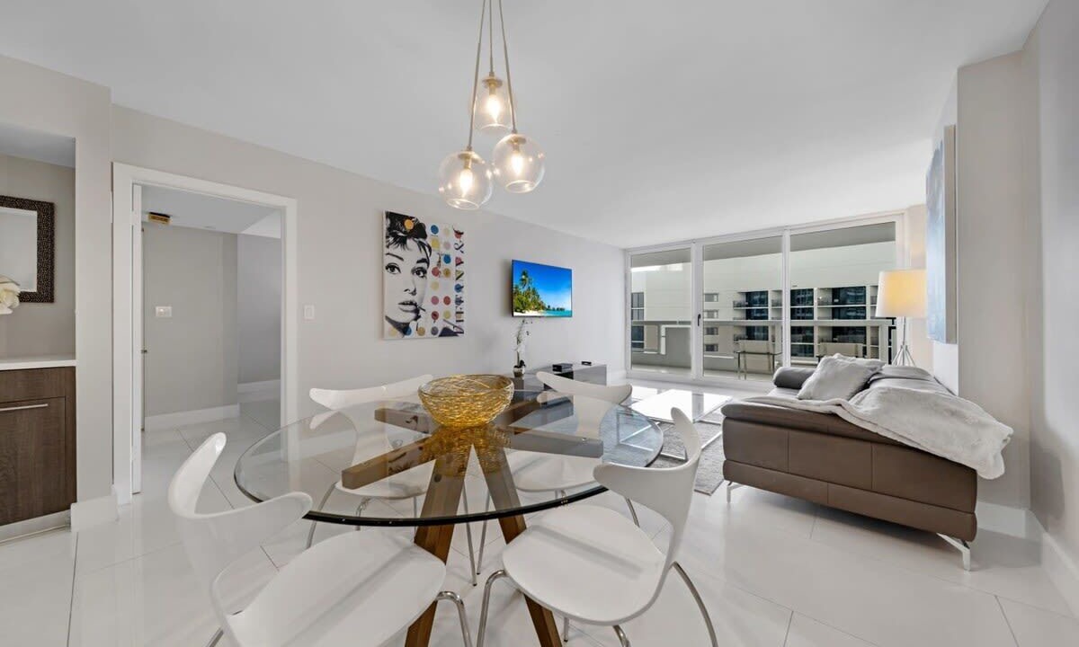 Photo of Others in Downtown Miami