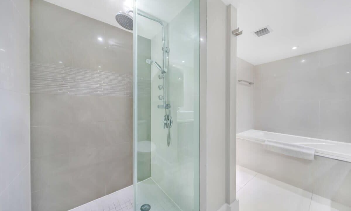 Photo of Bathroom in Downtown Miami