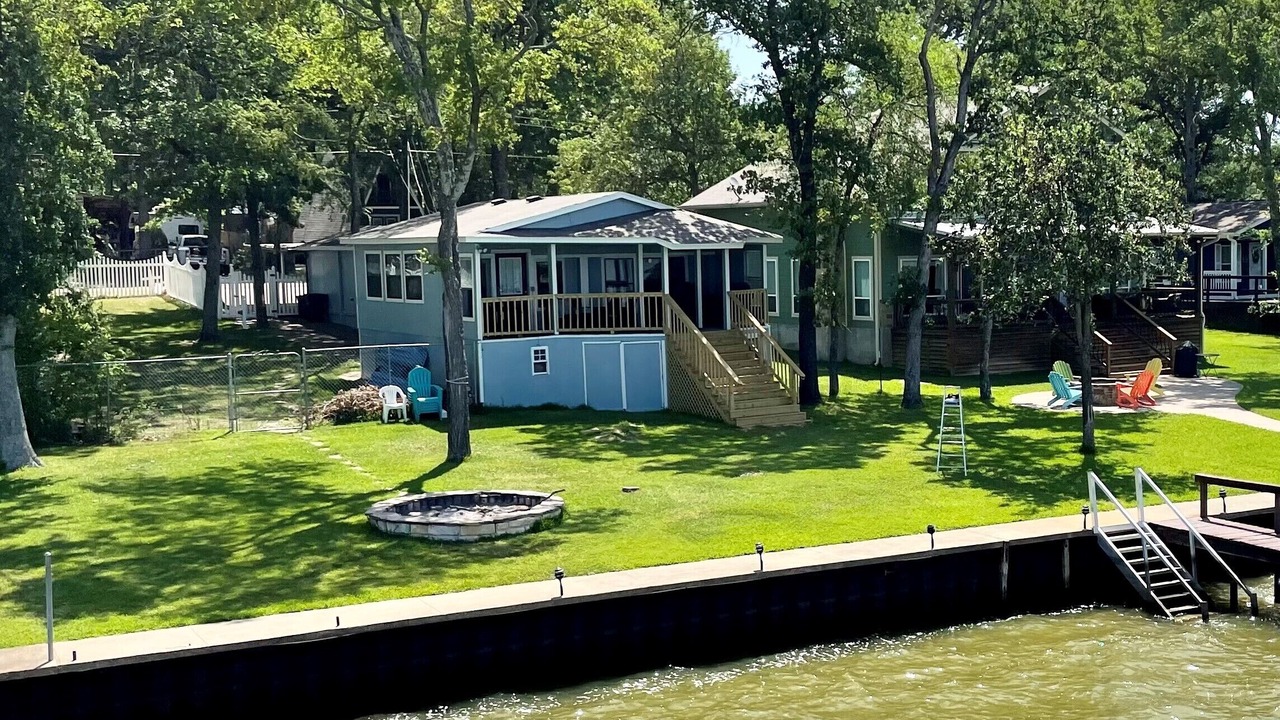 Photo of Outdoor in Carolyn Estates