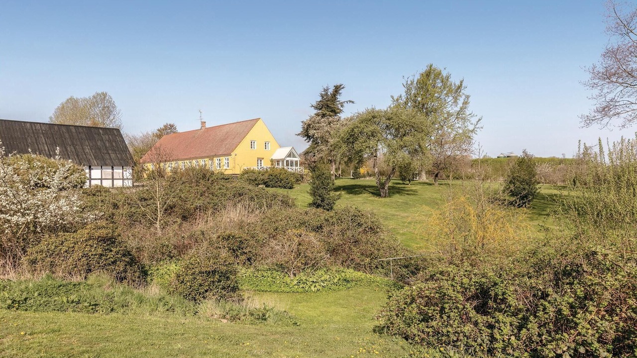 Photo of Others in Østermarie
