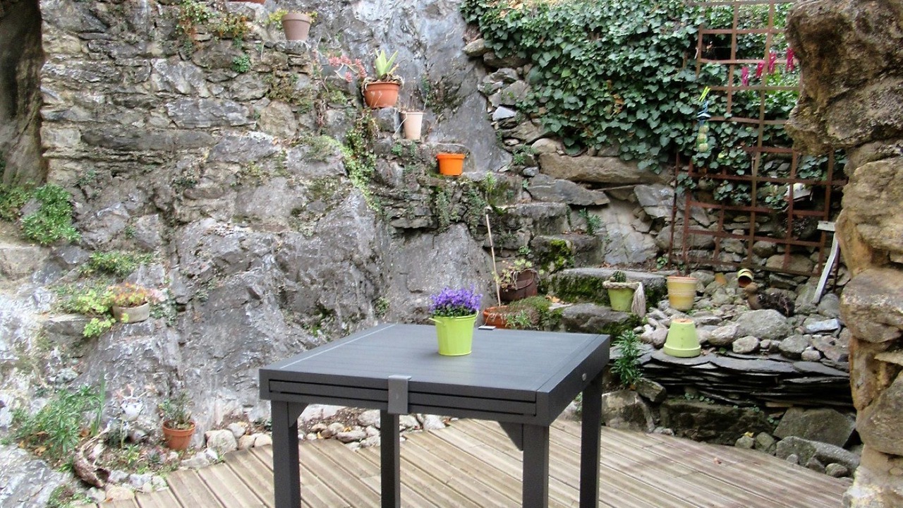 Photo of Patio Balcony in Nyer