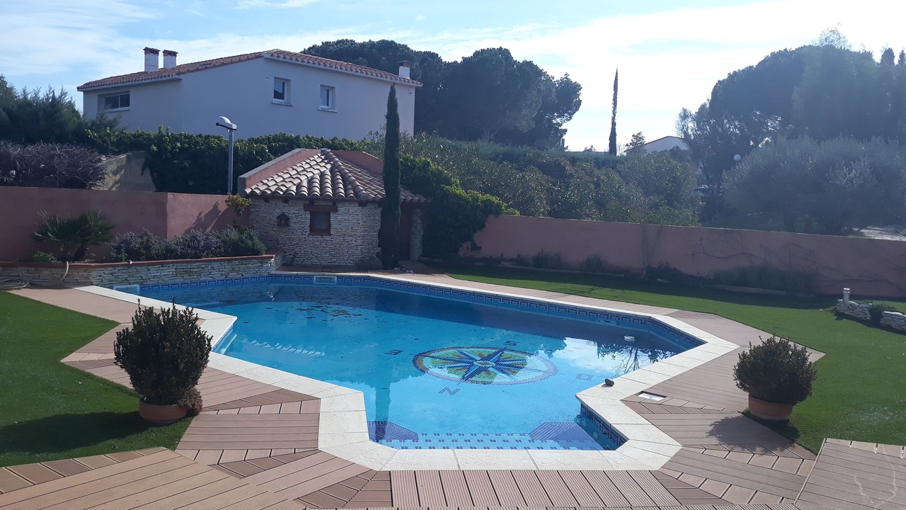Photo of Outdoor in Saint-Esteve