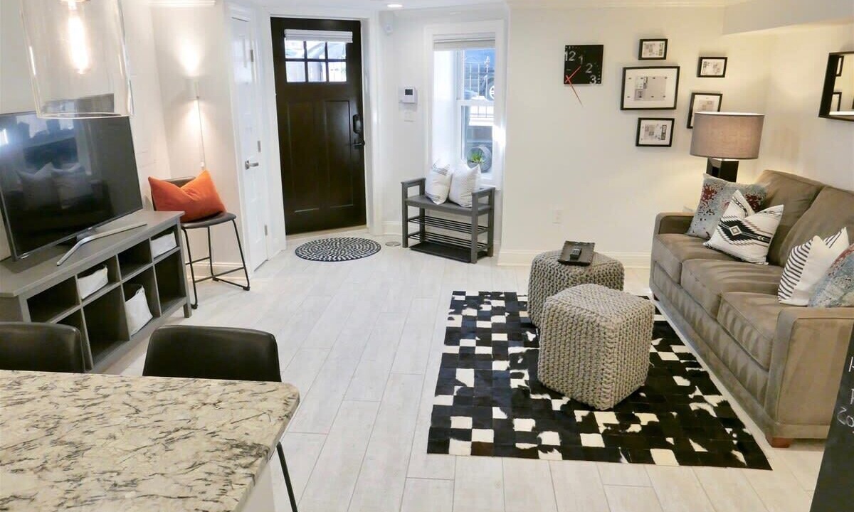 Photo of Others in Shaw