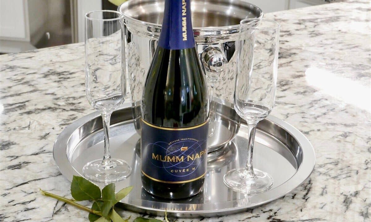 Photo of Others in Shaw