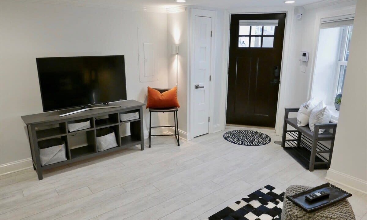 Photo of Others in Shaw