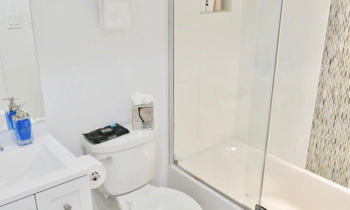 Photo of Bathroom in Shaw