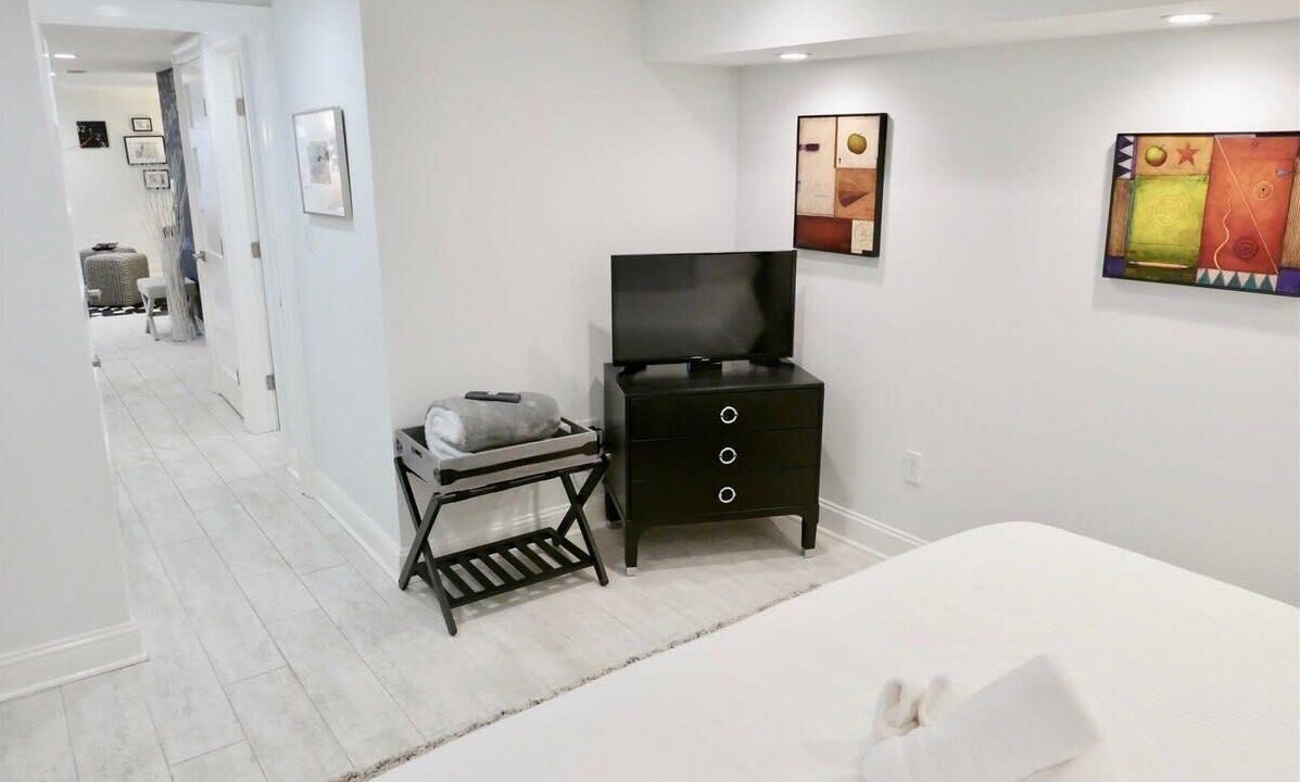 Photo of Others in Shaw