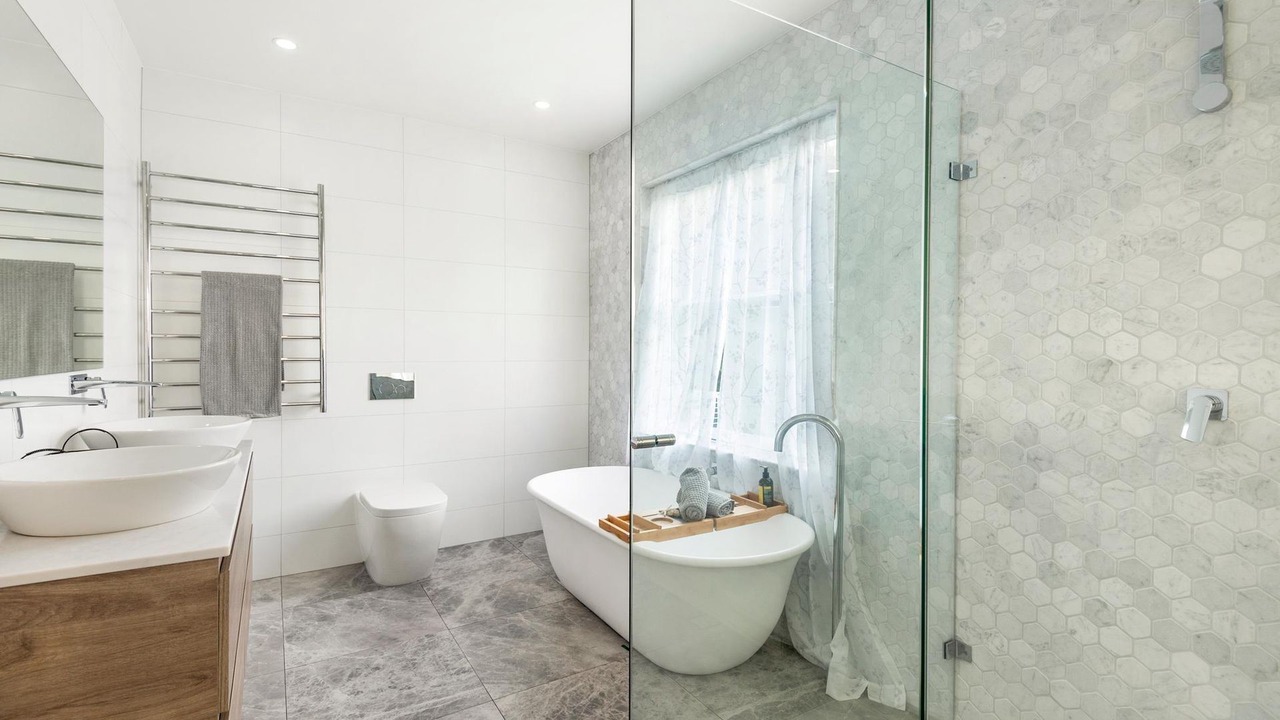 Photo of Bathroom in Whale Beach