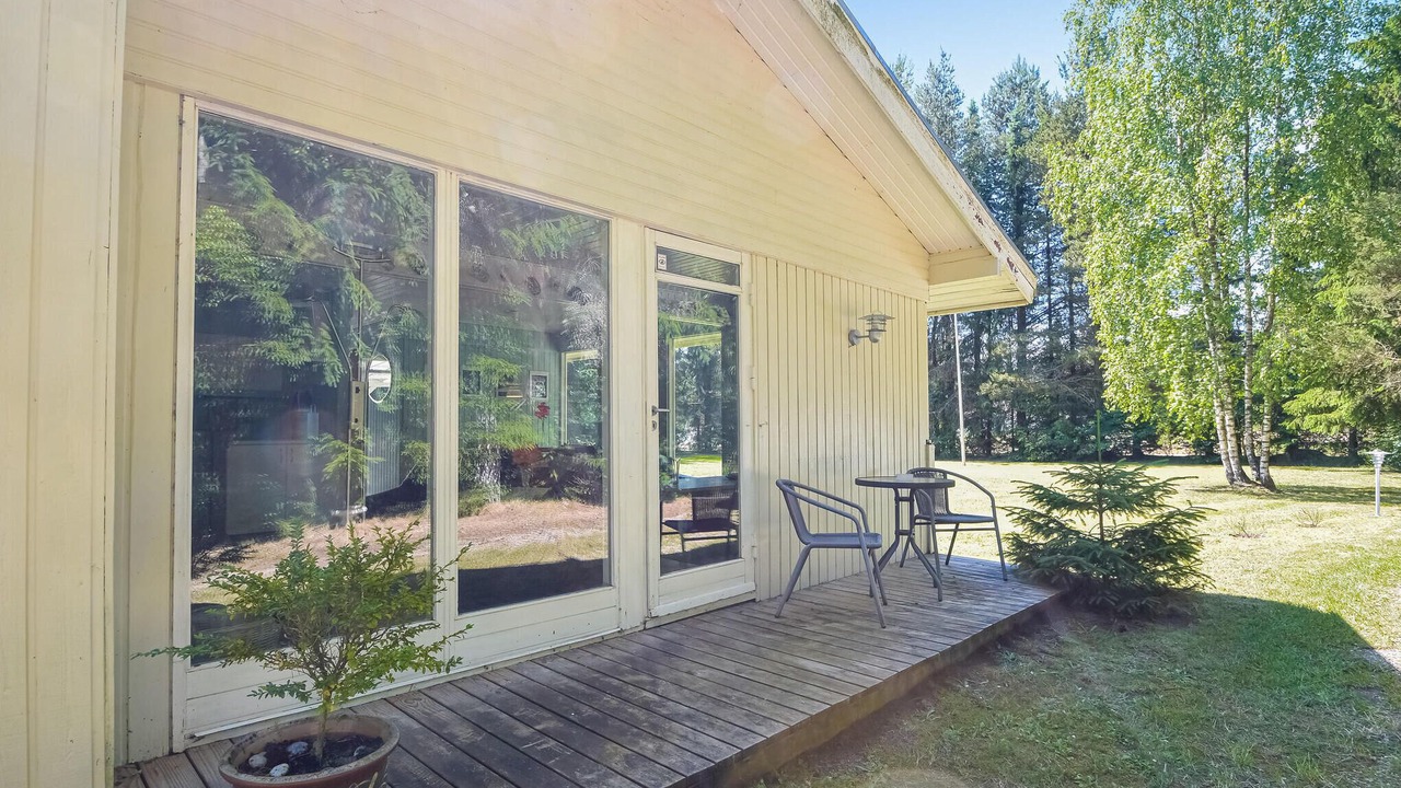 Photo of Others in Ans