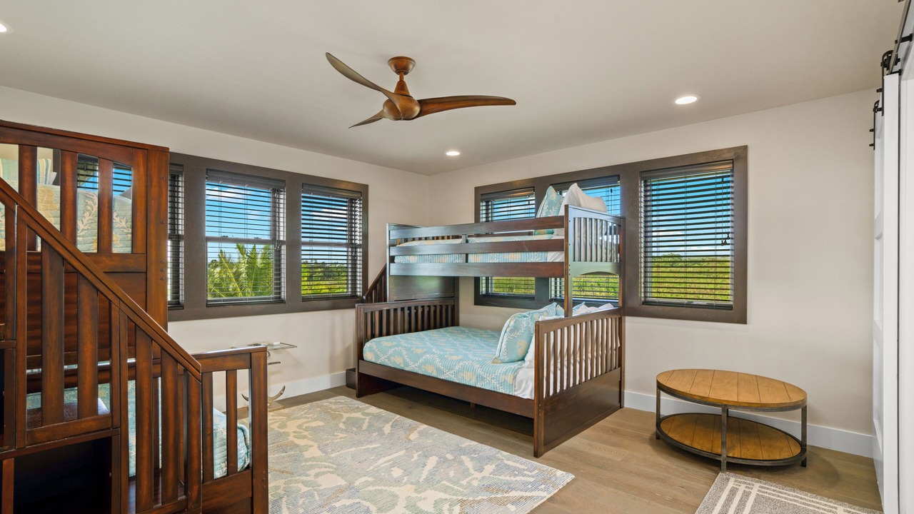 Photo of Bedroom in Poipu