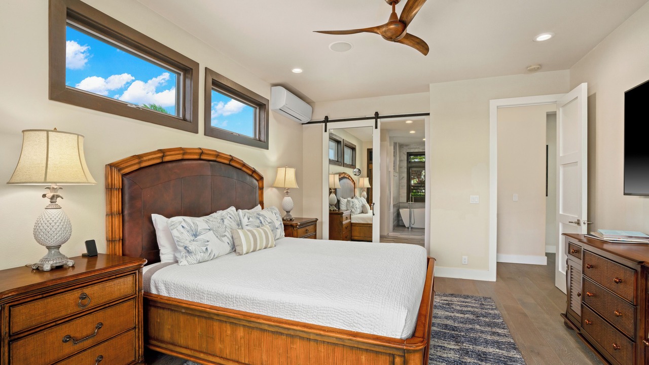 Photo of Bedroom in Poipu