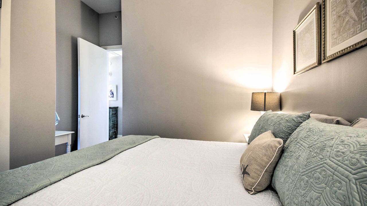Photo of Bedroom in Galveston
