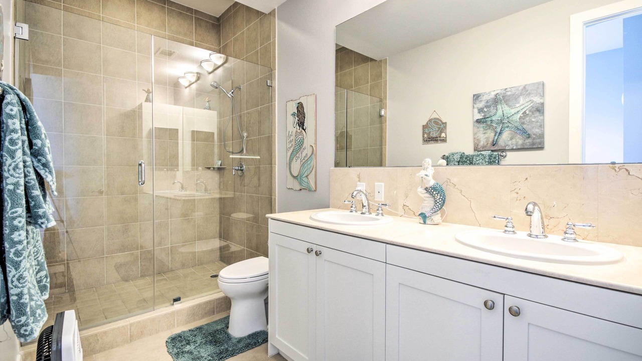 Photo of Bathroom in Galveston