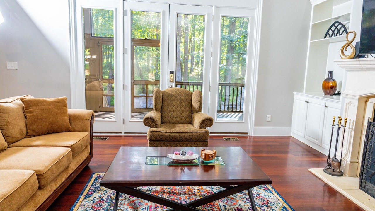Photo of Livingroom in Apex