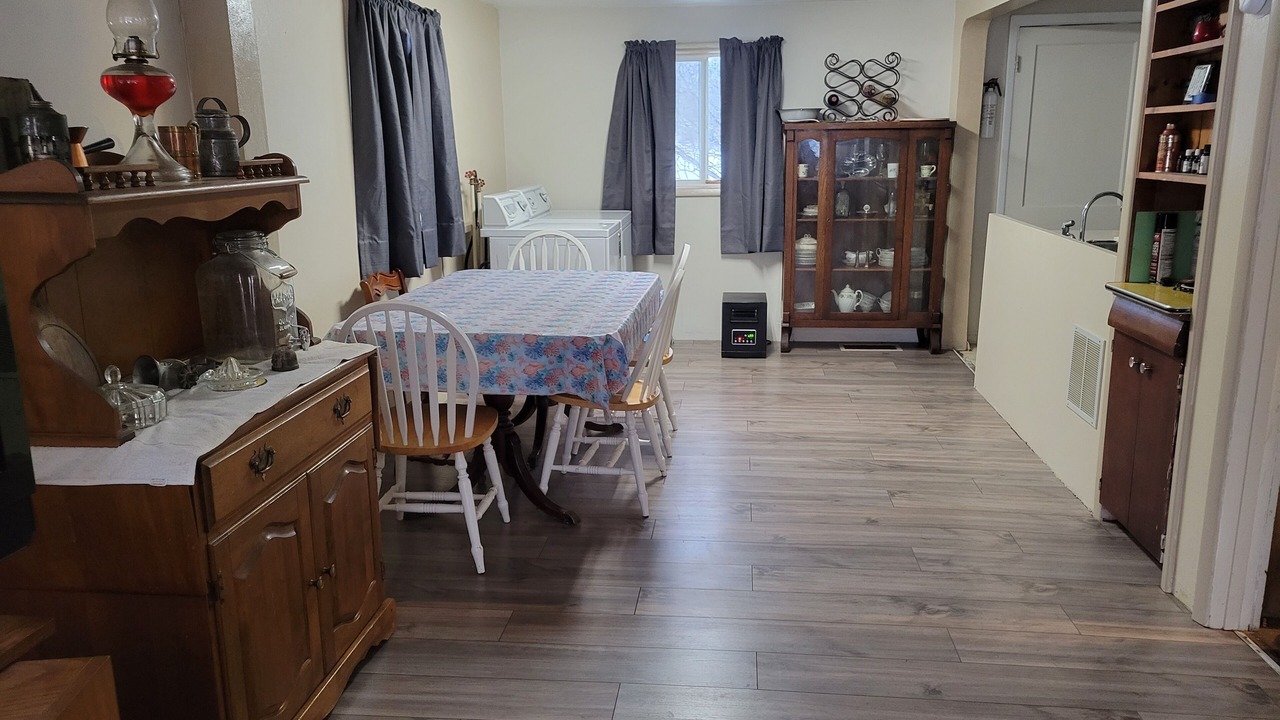 Photo of Others in Ione