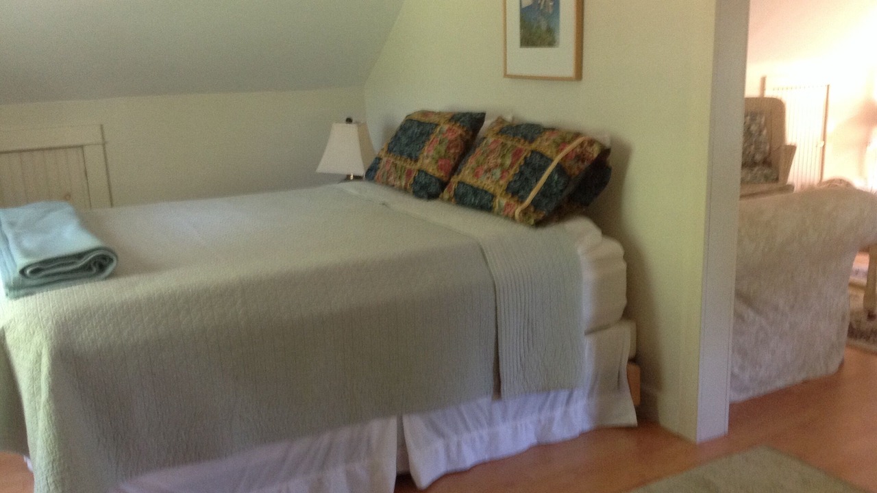 Photo of Bedroom in Wolfeboro
