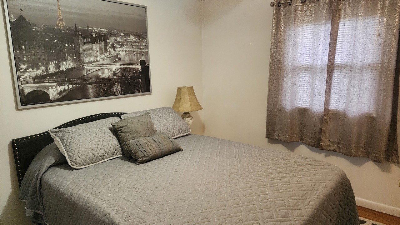 Photo of Bedroom in Sharonville