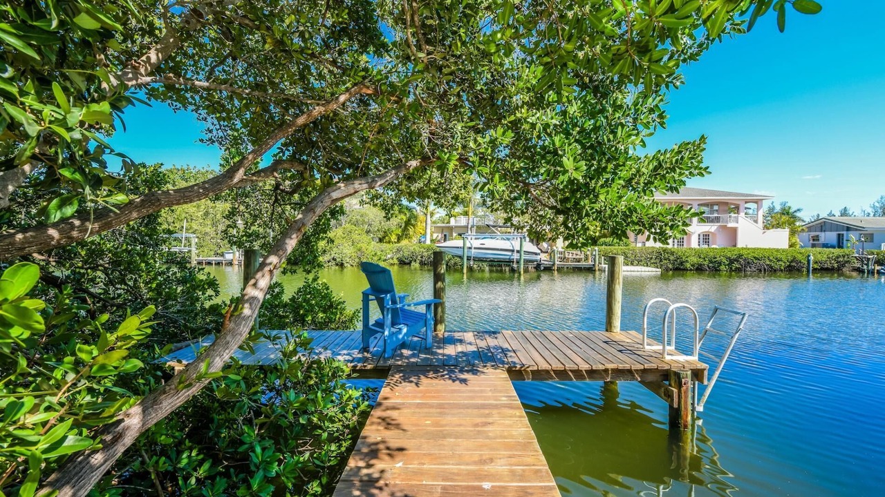 Photo of Others in Anna Maria