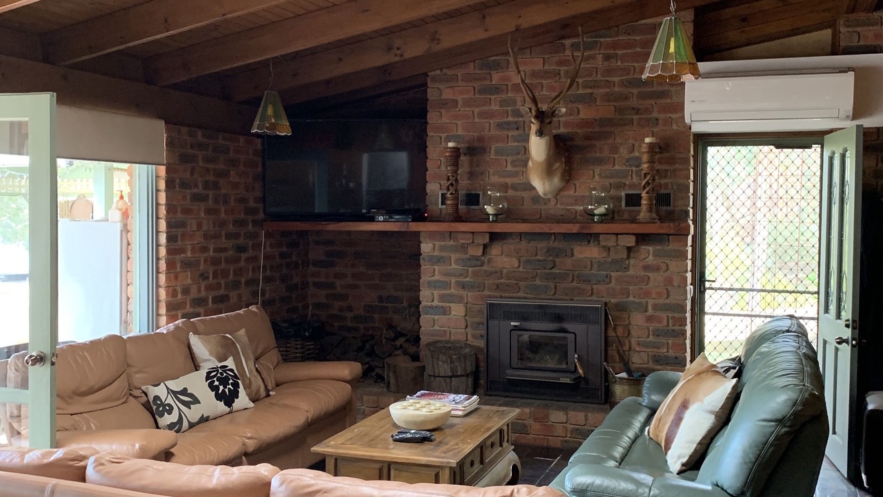 Photo of Livingroom in Taylor Bay