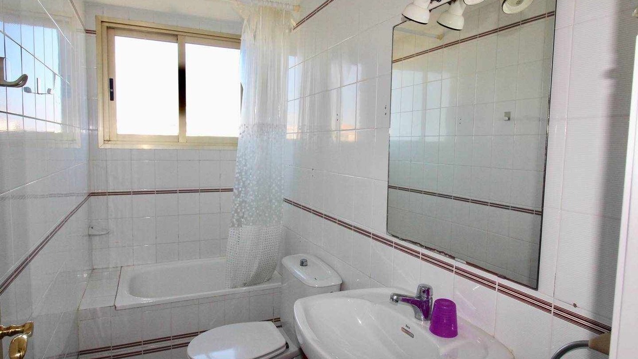 Photo of Bathroom in Miami Platja