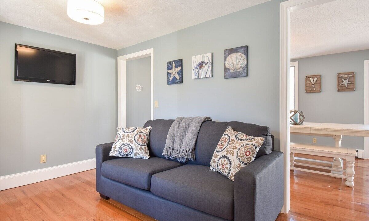 Photo of Livingroom in Dennis Port