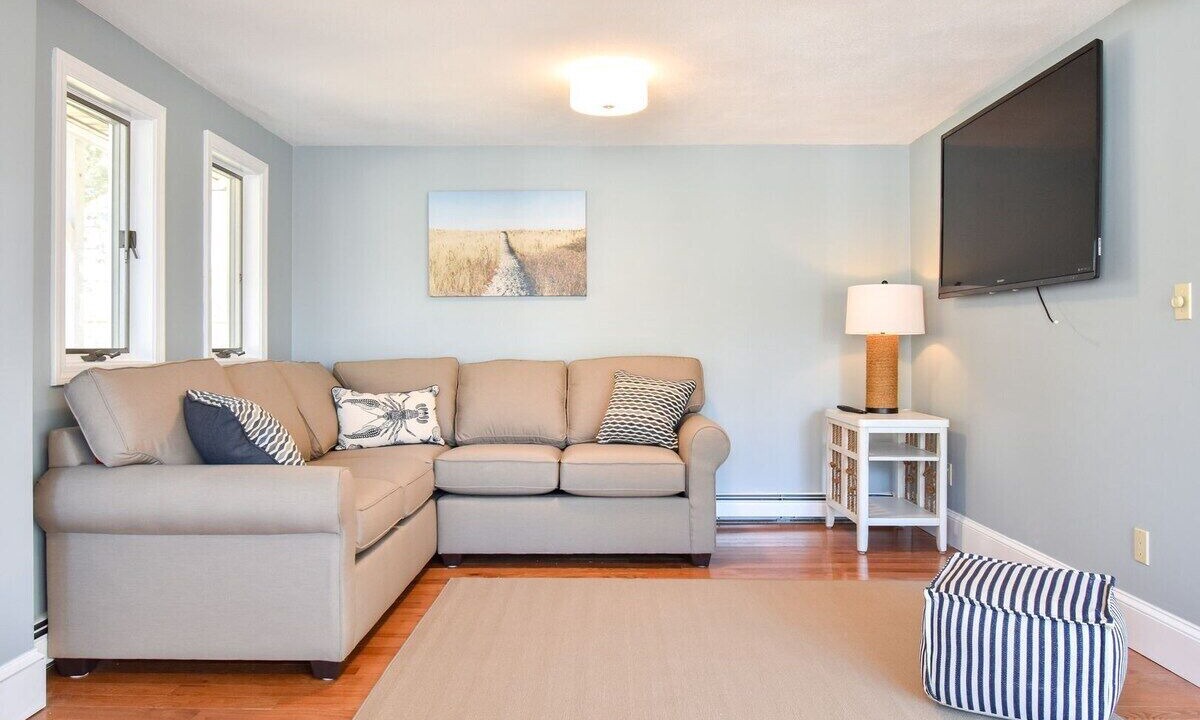 Photo of Livingroom in Dennis Port