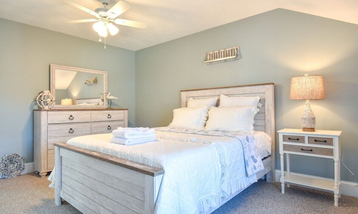 Photo of Bedroom in Dennis Port