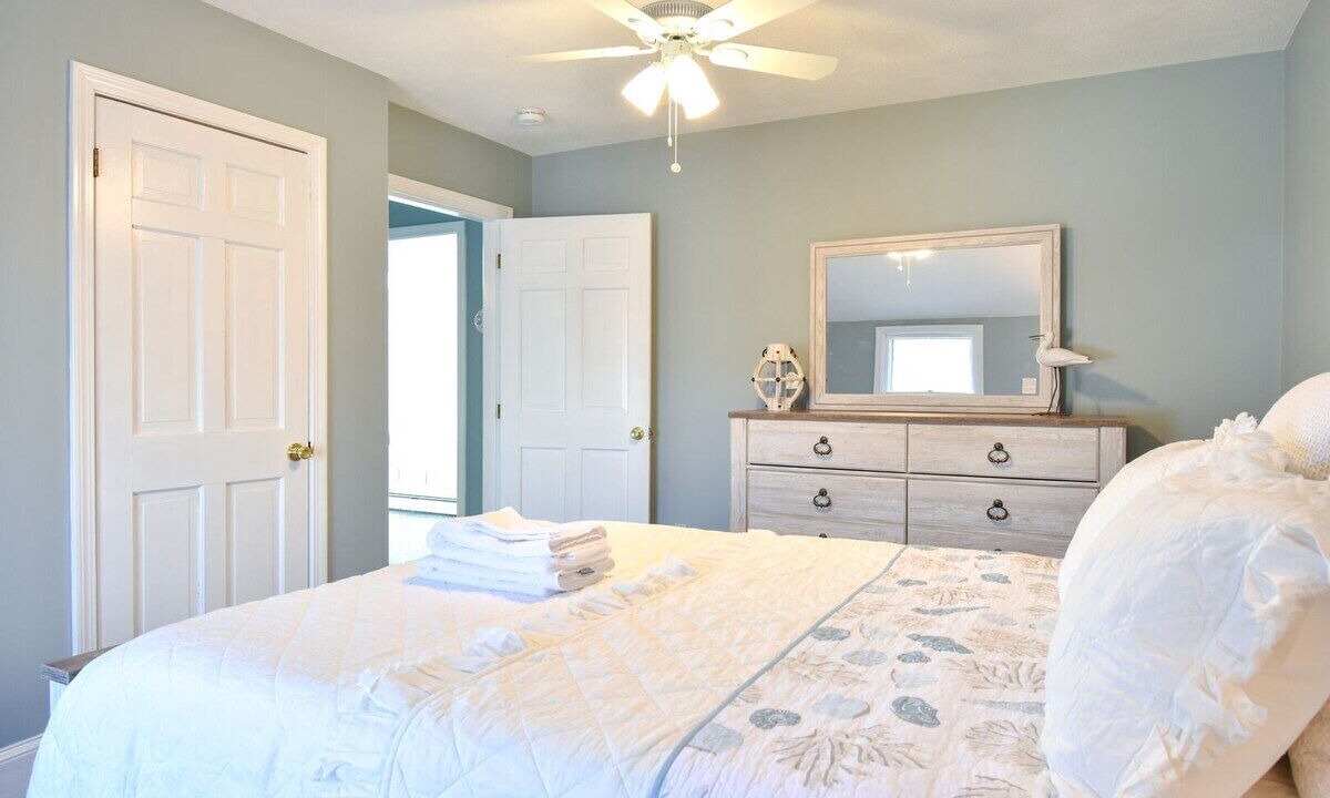 Photo of Bedroom in Dennis Port