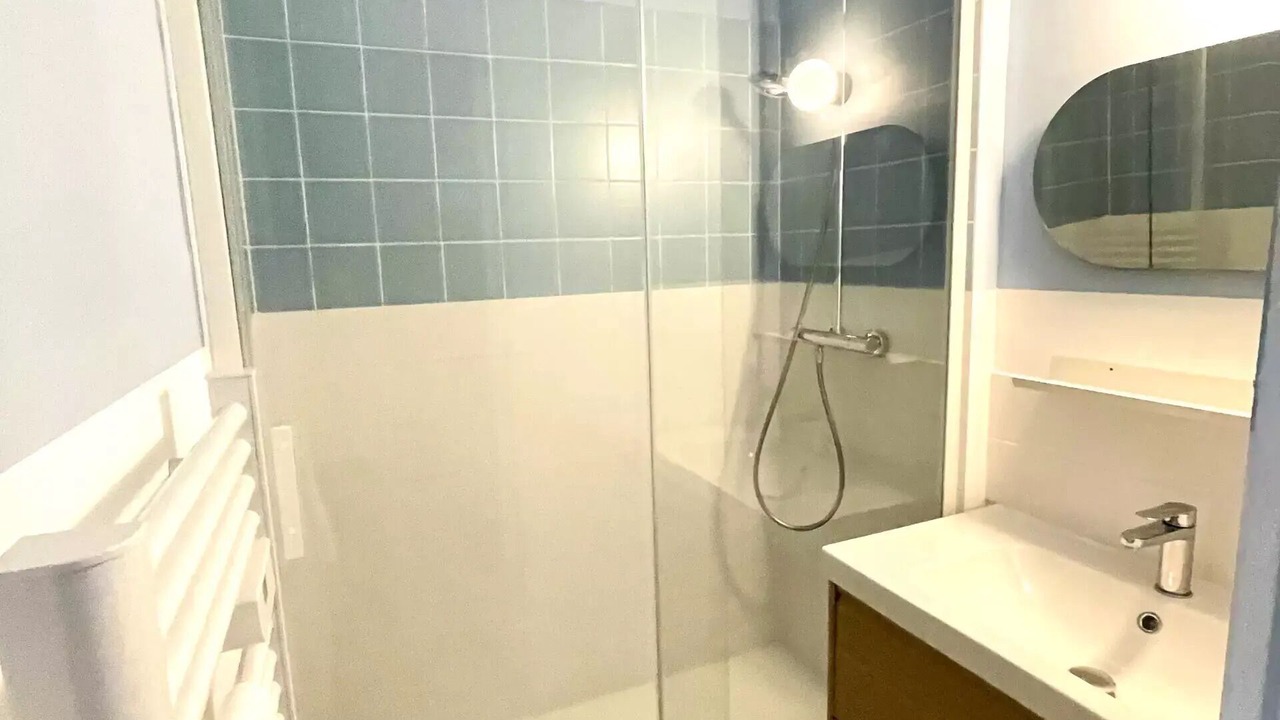Photo of Bathroom in Pornichet